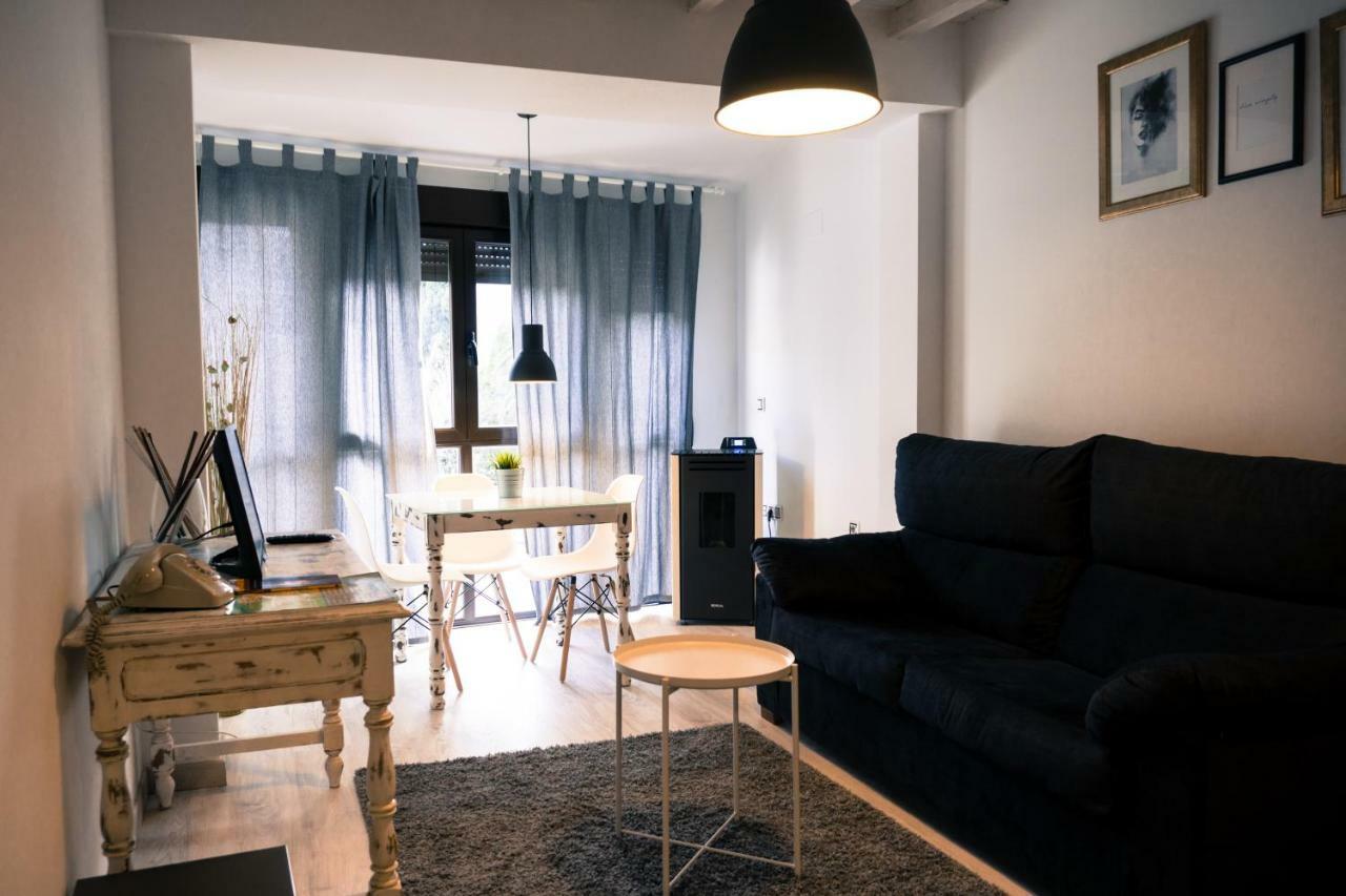 La Antigua Fonda Apartment Hervas Luaran gambar